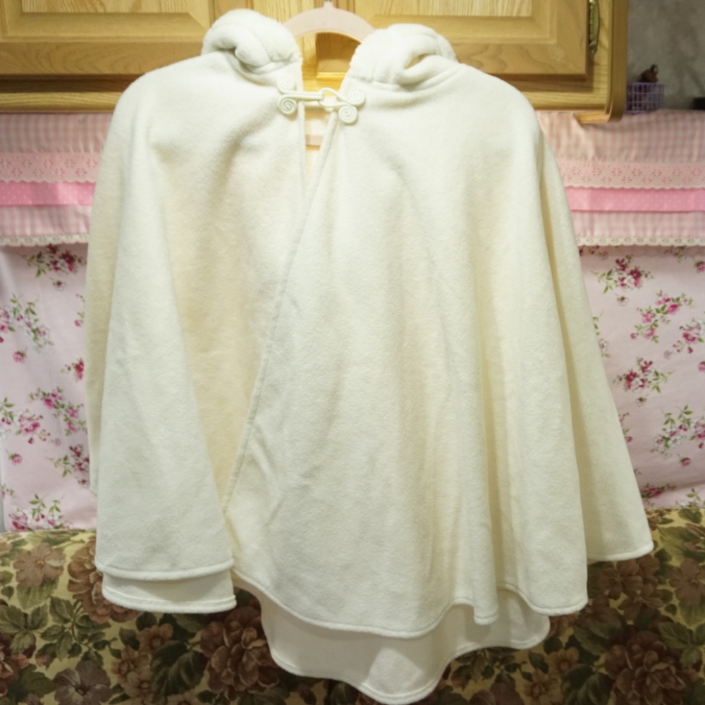 Fleece Short Cape